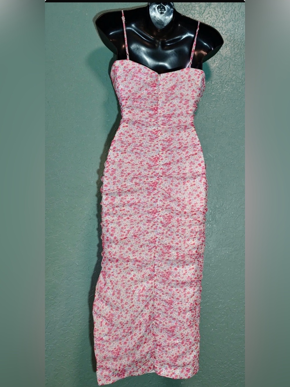 Bardot Pink Ditsy Floral Ruched Midi Dress Size 6 NWT - Picture 2 of 10